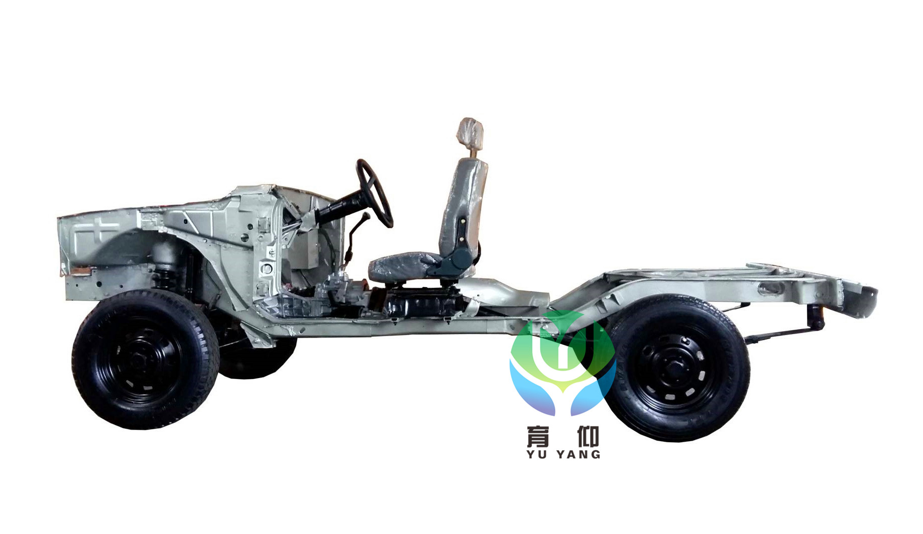<b>YUY-9031汽車綜合底盤實(shí)訓(xùn)臺(tái)（吉普四輪驅(qū)動(dòng)）</b>
